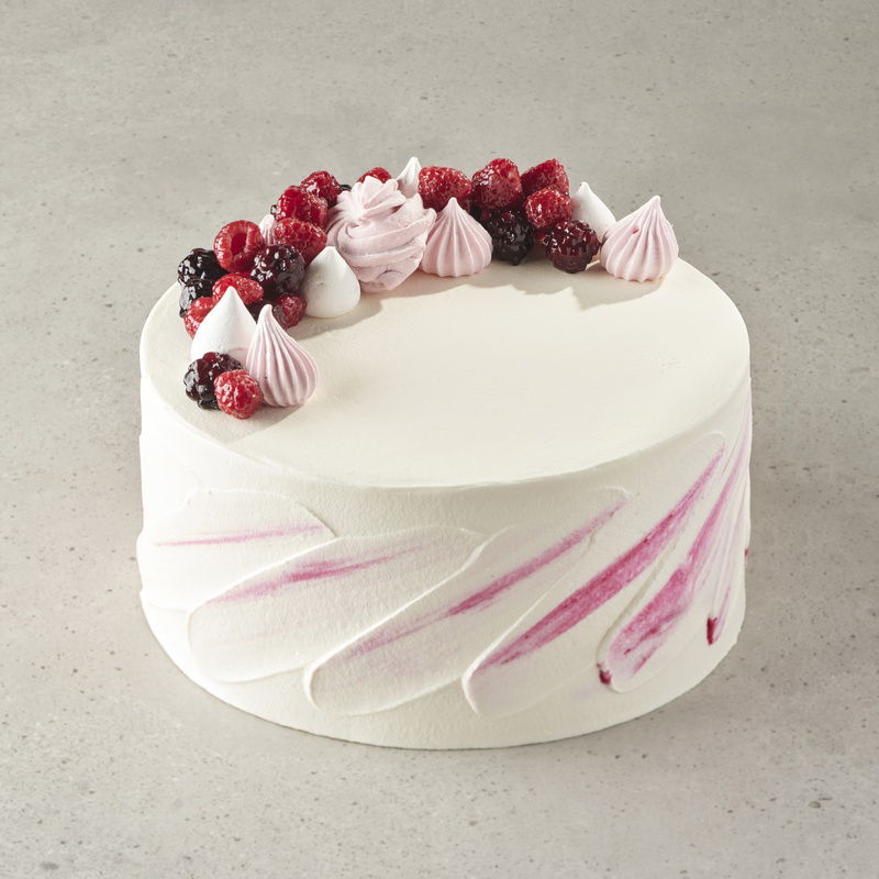 Beze qo‘shilgan mevali tort (mini)