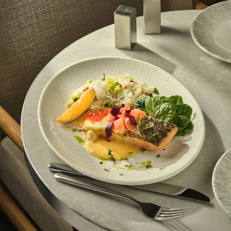 Форель с голландским соусом