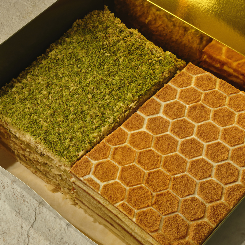 Сет (Наполеон фисташковый/Медовый карамельный)